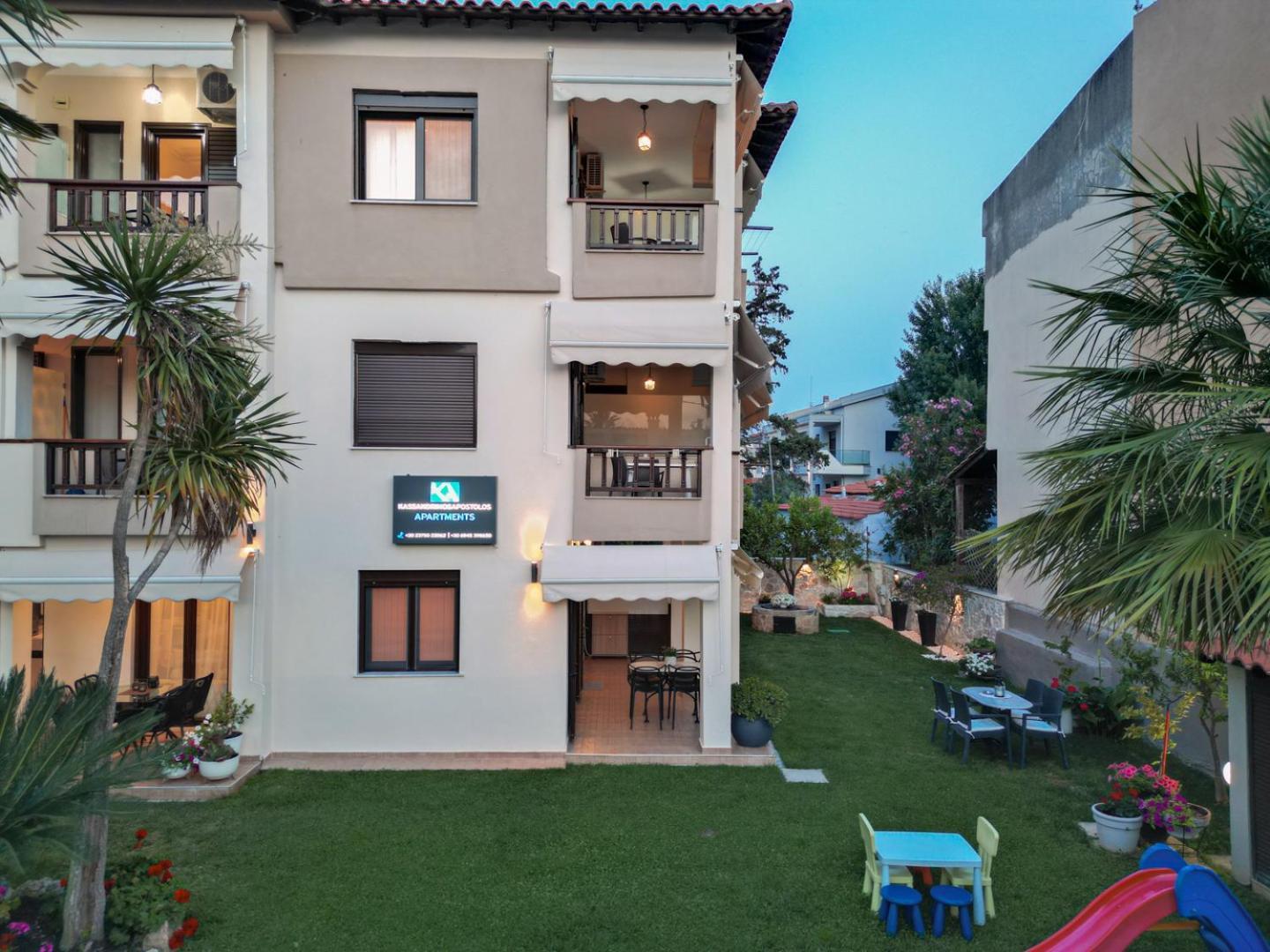 Kassandrinos Apartments Apostolos ニキティ エクステリア 写真
