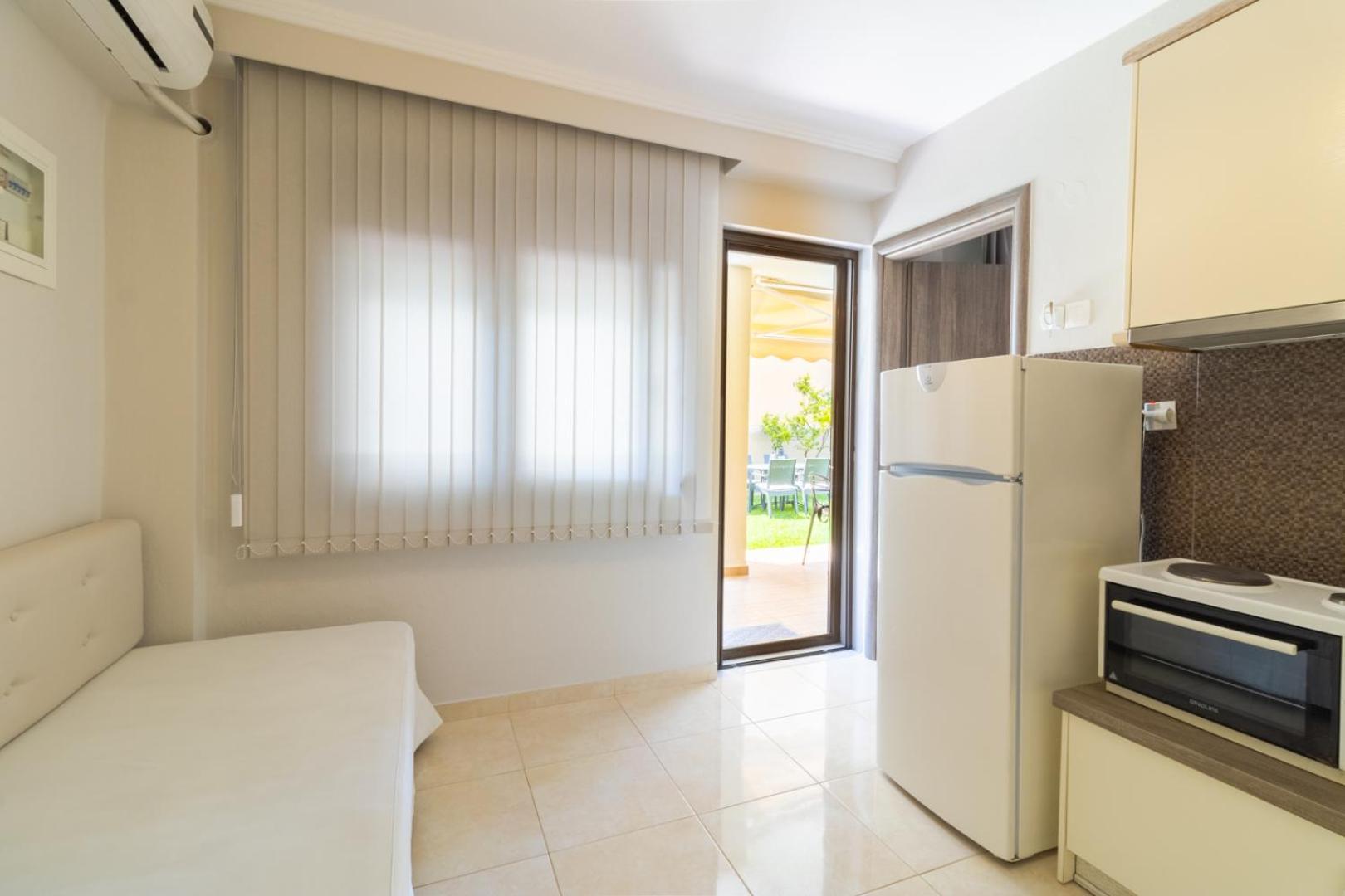 Kassandrinos Apartments Apostolos ニキティ エクステリア 写真