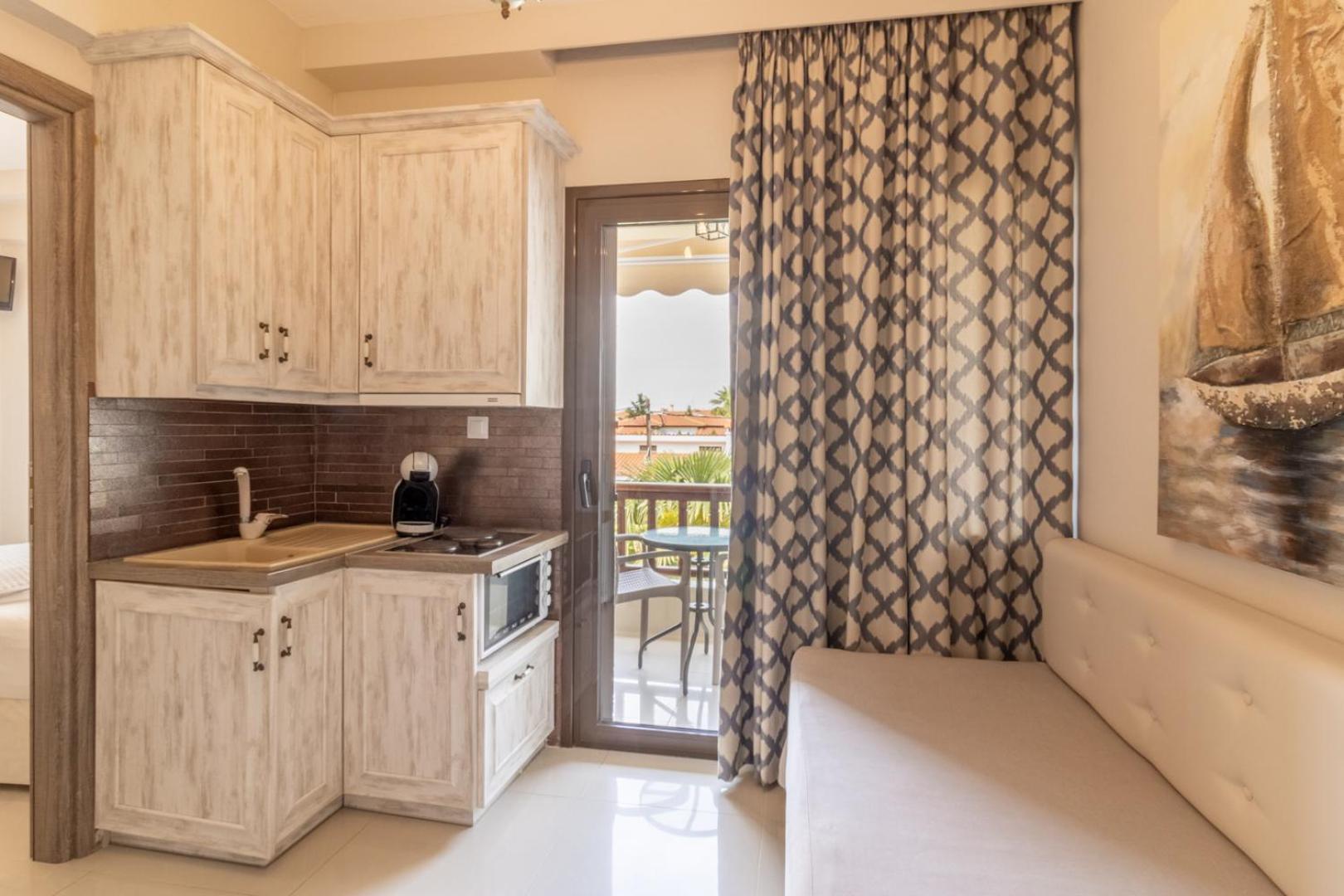 Kassandrinos Apartments Apostolos ニキティ エクステリア 写真